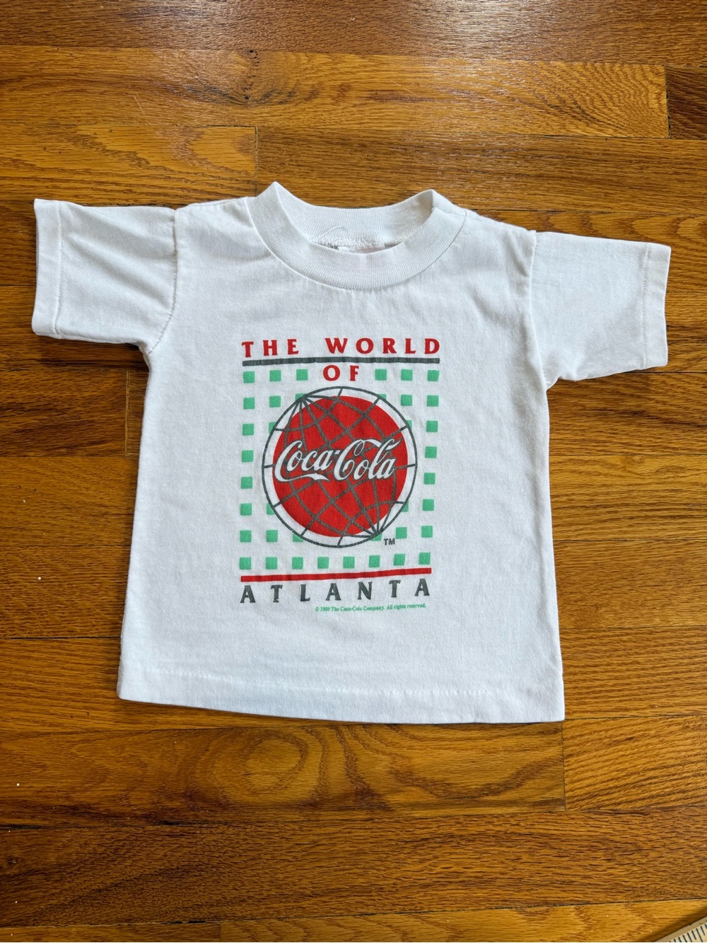 Vintage 80s The World of Coca Cola Atlanta Georgia T-shirt, 1989 (Youth Small)